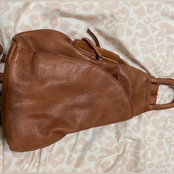 Free people we the free soho convertible sling bag in brown, brand new not used - Picture 4 of 12